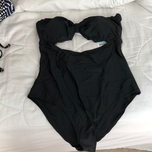 NEVER WORN! cupshe scalloped top one piece